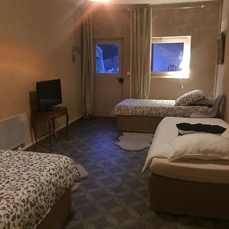 Chambres Et Maisons D'Hotes Du Prieure De La Bajasse - Le 1150 Vieille-Brioude ภายนอก รูปภาพ