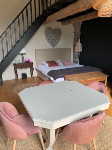 Chambres Et Maisons D'Hotes Du Prieure De La Bajasse - Le 1150 Vieille-Brioude ภายนอก รูปภาพ