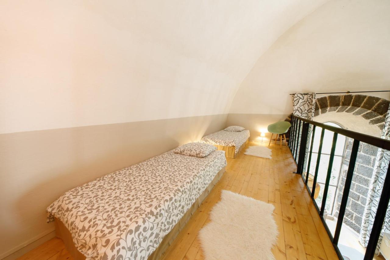 Chambres Et Maisons D'Hotes Du Prieure De La Bajasse - Le 1150 Vieille-Brioude ภายนอก รูปภาพ