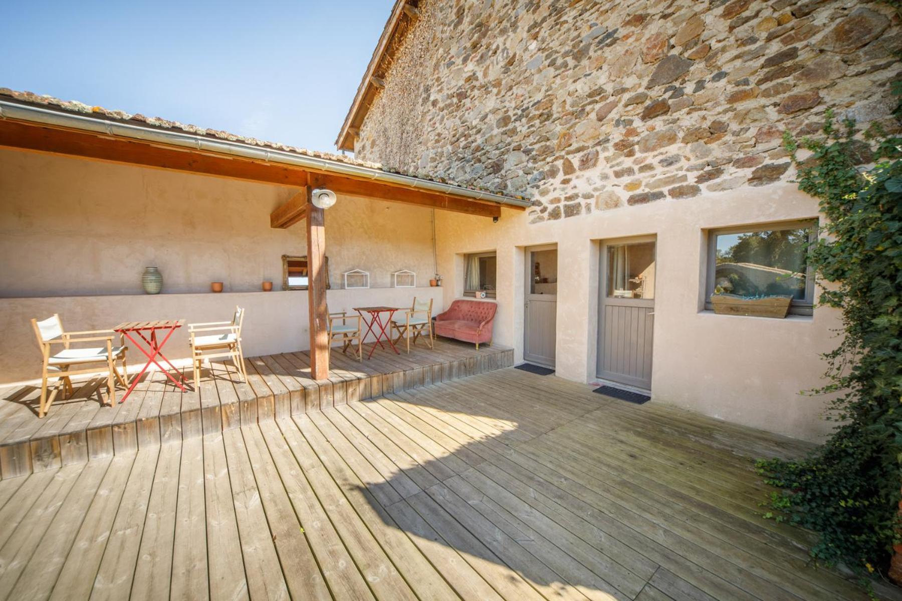 Chambres Et Maisons D'Hotes Du Prieure De La Bajasse - Le 1150 Vieille-Brioude ภายนอก รูปภาพ